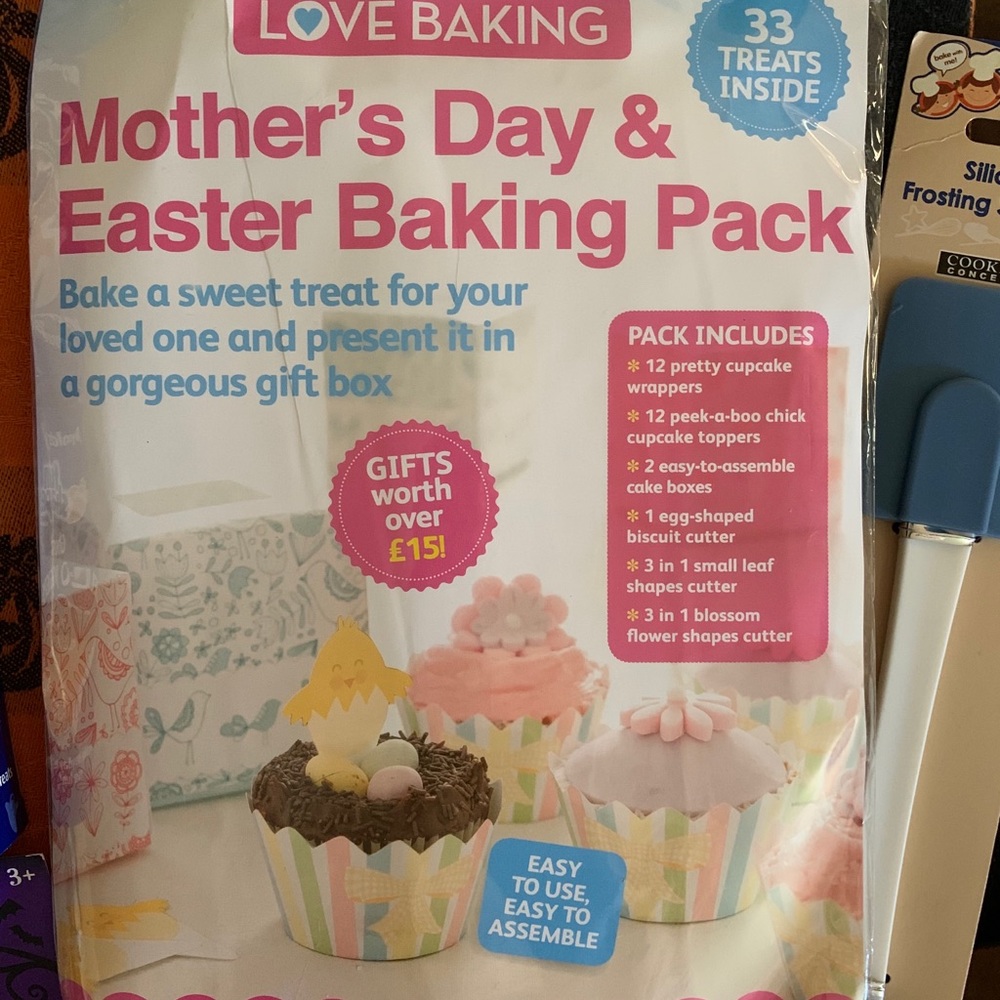 Holiday Baking Bundle - Picture 8 of 11